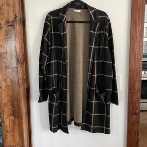 Maurice’s long sleeve relaxed long blazer. Size 1X. New without tags!